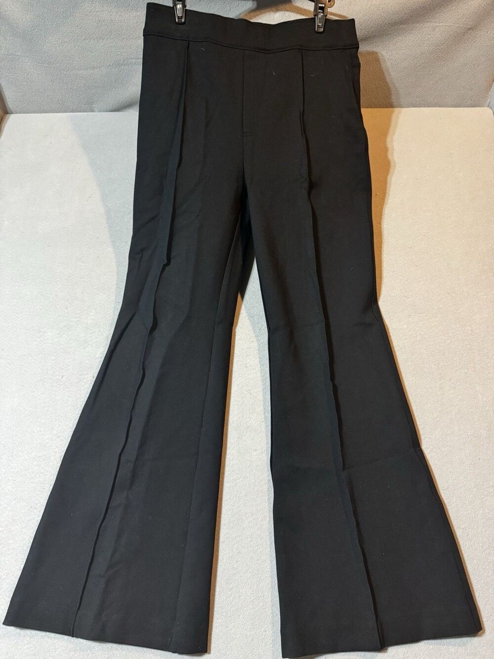 Spanx The Perfect Pant Hi-Rise Flare Black Size Large Stretchy Pull On